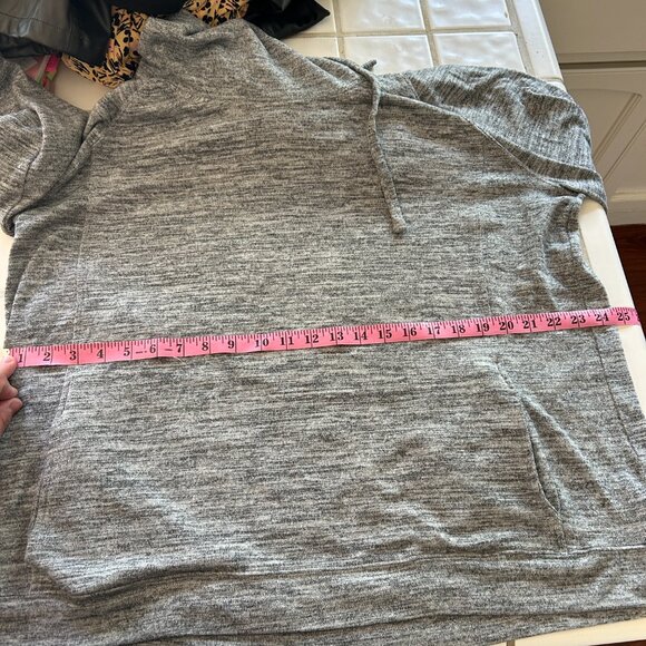 cozy Forever 21 Plus heather grey cowl neck pullover - Picture 5 of 11